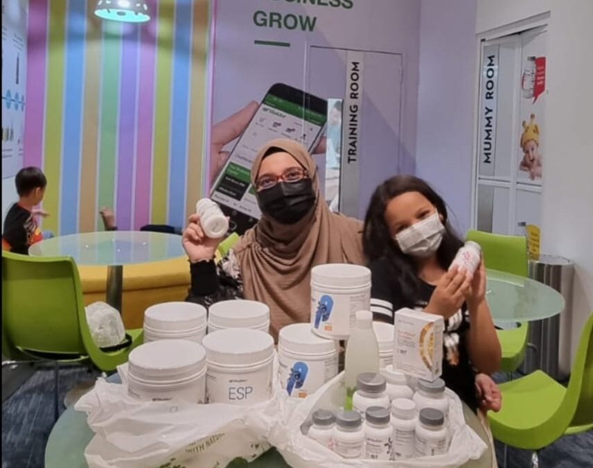 SERONOKNYA  BEKERJA DARI RUMAH
